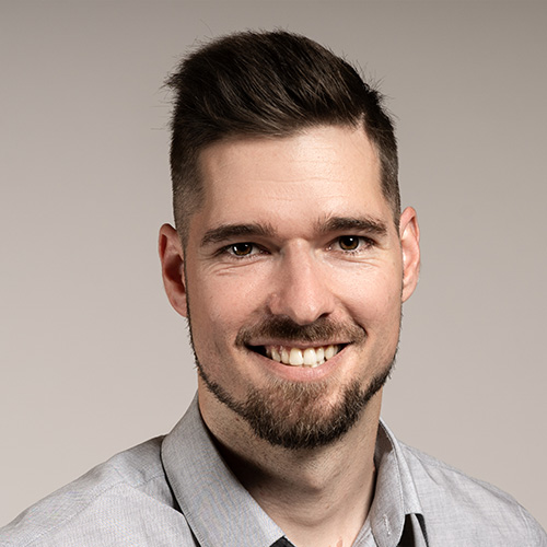 Dominic B&#252;chler